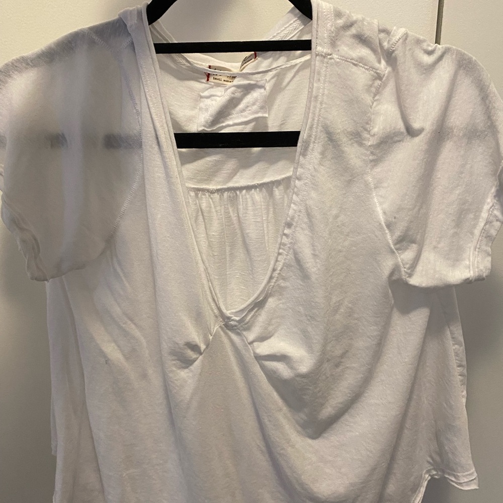 Free people white t size M
